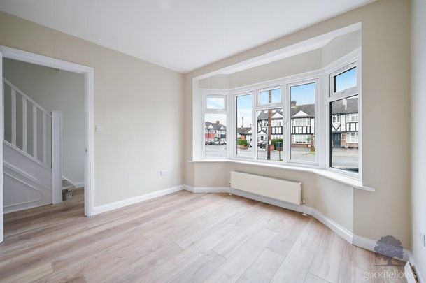 4 bedroom terraced house to rent - Photo 1