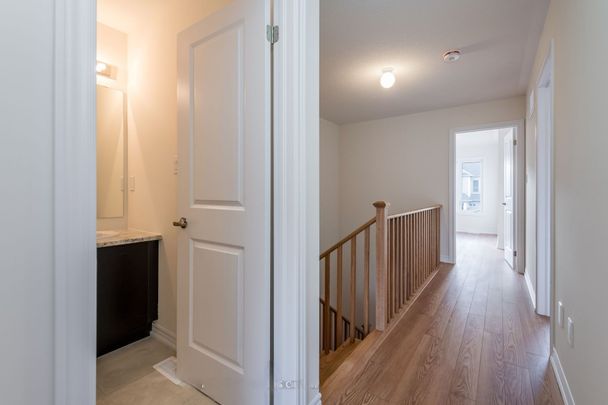 For Lease - 6 Prudhoe Terrace, Barrie, Ontario - Photo 1