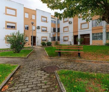 Apartment T3 in Azeitão (São Lourenço e São Simão), Setúbal - Foto 4