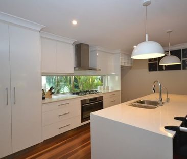 9 Mara Court, 4214, Ashmore Qld - Photo 5