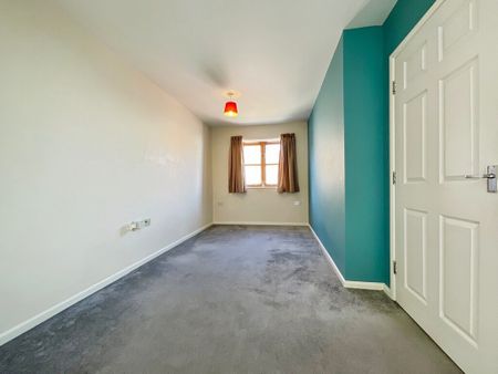 1 bedroom Apartment to let - Photo 4