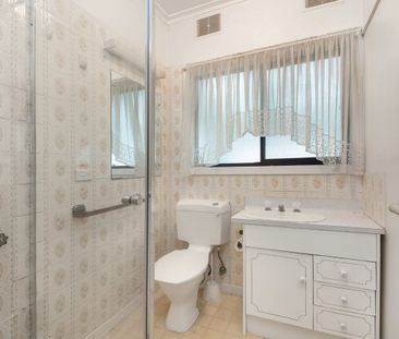 Two bedroom home with great features throughout. - Photo 6