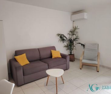 Location Appartement 1 pièce 30m² HYERES 83400 - Photo 2