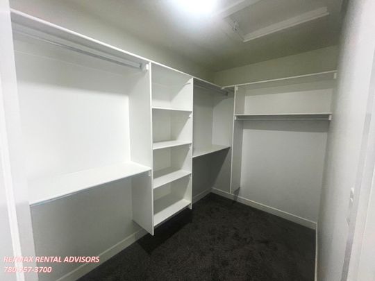 BRAND NEW NEVER LIVED IN UPPER LEVEL 3 BED, 2.5 BATH DUPLEX W/DOUBLE ATTACHED GARAGE IN MEADOWVIEW PARK LEDUC - Photo 1