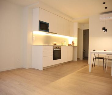 3 room luxury Apartment for rent in Valencia - Photo 1