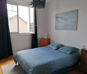 À louer – Appartement de standing meublé 79 m² – Centre du Mans, Pl... - Photo 2