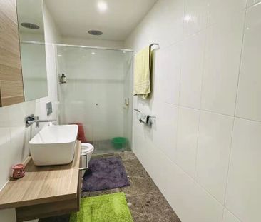 157 / 45 West Row, City - Photo 6