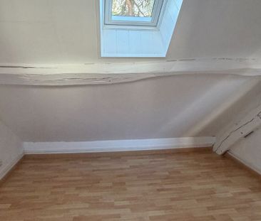 Location Appartement 1 pièce 15m² CHEVREUSE 78460 - Photo 3