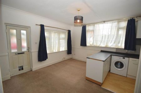 1 bedroom maisonette to rent - Photo 3