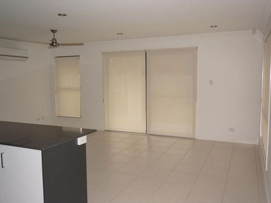 MODERN DUPLEX IN QUIET STREET - Photo 1