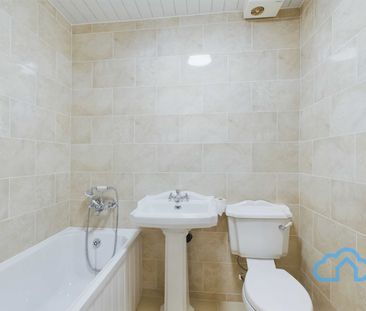 RM1 Plashet Road | Plaistow | London | E13 0PU - Photo 2