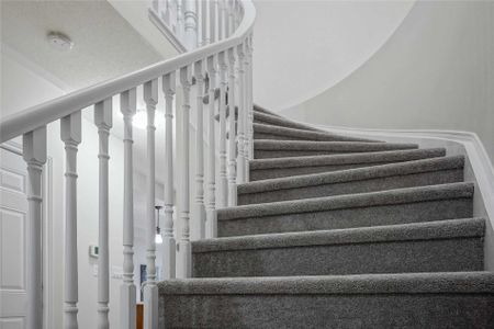 For Lease - 88 Marina Point Crescent, Hamilton, Ontario - Photo 2