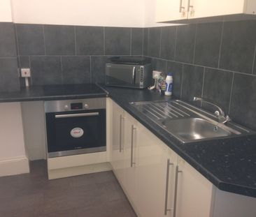 Bedsit, Sumatra Road, NW6 - Photo 4