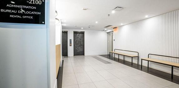 Studio - 2100 Boulevard De Maisonneuve West, Montréal - Photo 2