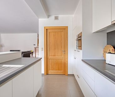 Prachtig gelijkvloers appartement met ruime tuin - Photo 4