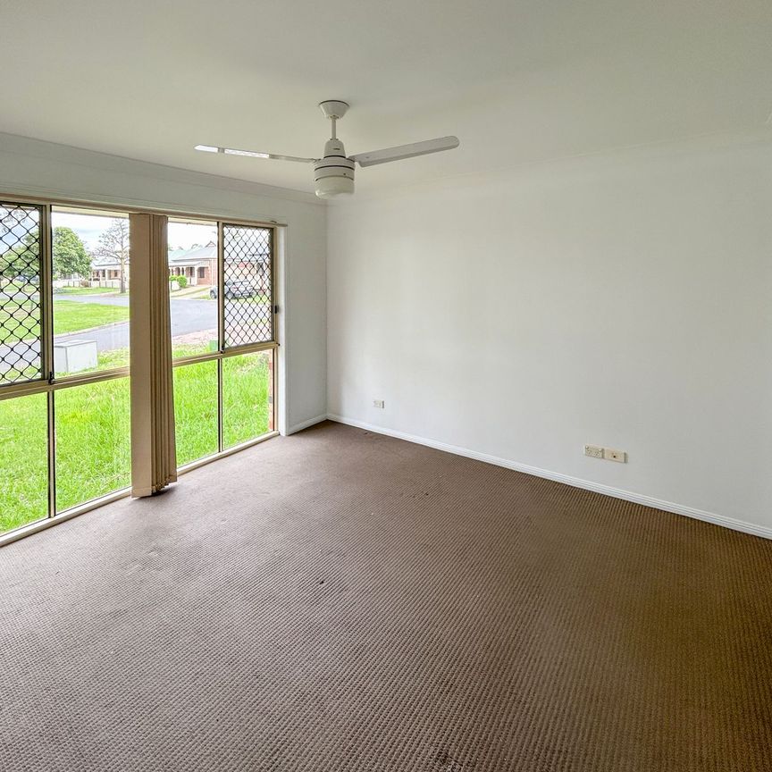 7 Hyde Place, 4078, Forest Lake Qld - Photo 1