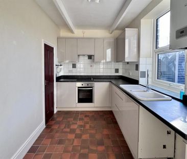 2 Bedroom Semi Detached To Let - Photo 5