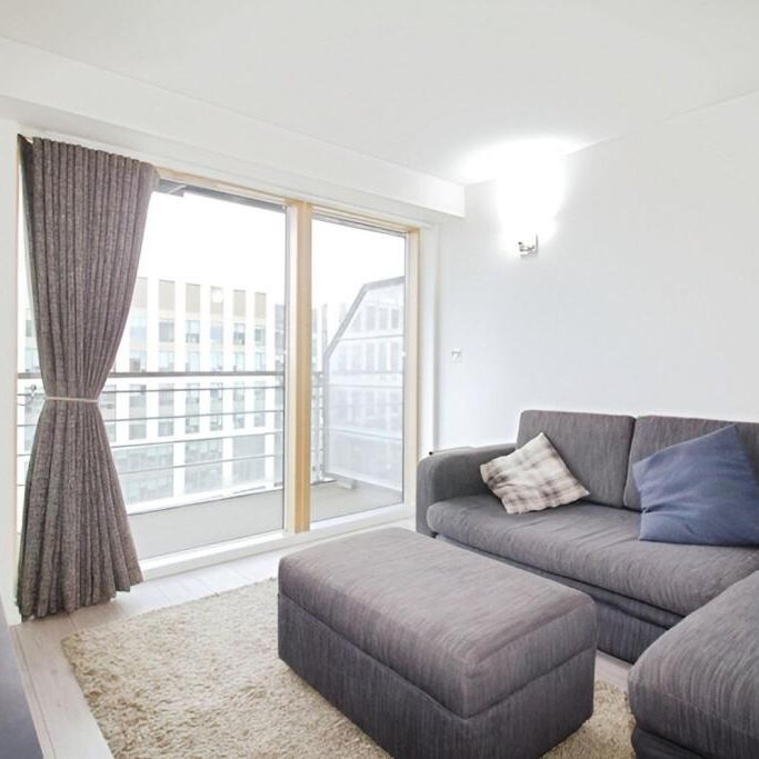 2 Bed Flat, Whitehall Waterfront, LS1 - Photo 1
