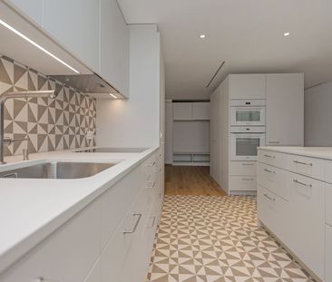 Hochwertige, topmoderne Wohnung im traditionsreichen Landhaus Denni... - Photo 2