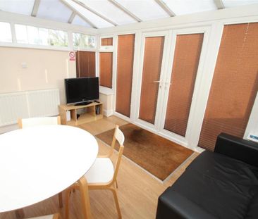 1 bedroom house of multiple occupation to rent - Photo 6