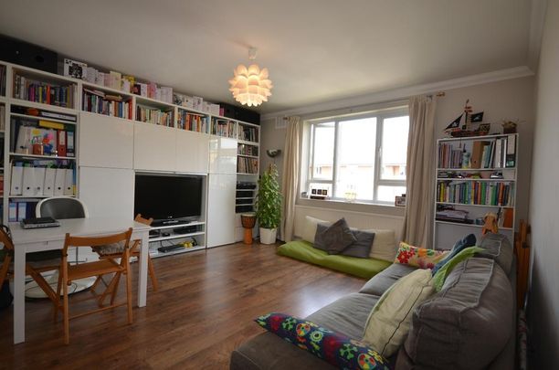 2 bedroom maisonette to rent - Photo 1