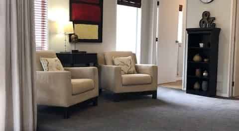 Ready to move in - fully furnished unit - Photo 1