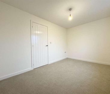 Cliffe Hill View, Skelmanthorpe - Photo 4