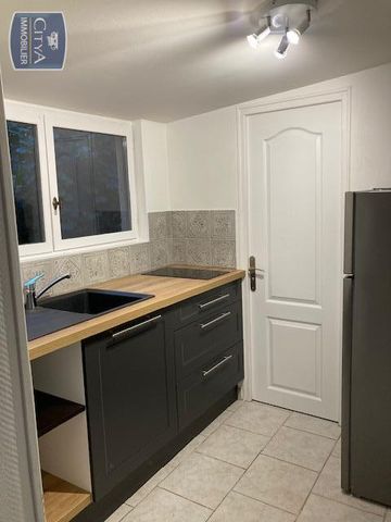 Location Appartement 2 pièces 34m² POITIERS 86000 - Photo 2