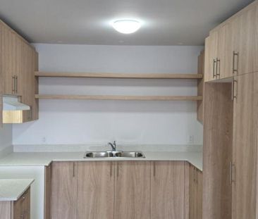 Grand 3 ½ Entierement Rénovés Montreal (Rivière des Prairies) - Photo 2