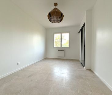 Saint Raphael Haut de villa avec jardin privatif, - Photo 3
