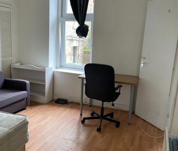 1 Bed Flat, Otago Street, G12 - Photo 6