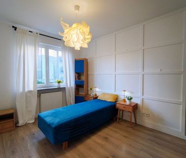 Ciche mieszkanie z 2 miejscami parkingowymi - Фото 3