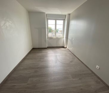 Location Appartement 3 pièces 79m² - Photo 5