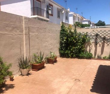 Chalet en alquiler en Malaga - Photo 4