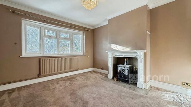 4 bedroom semi-detached house to rent - Photo 1