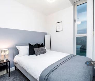 2 bedroom flat to rent - Photo 6