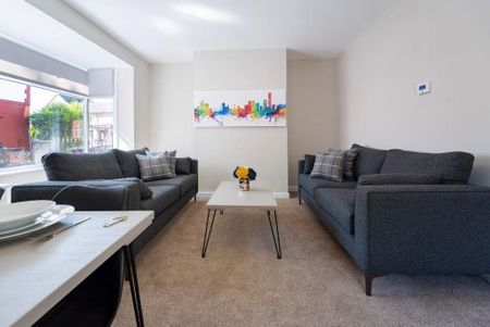 3 bedroom terraced house to rent - Photo 2