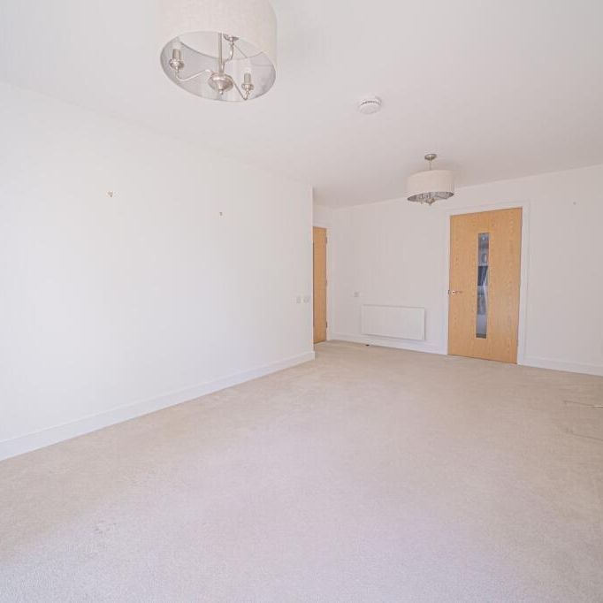2 bedroom retirement property to rent - Photo 1