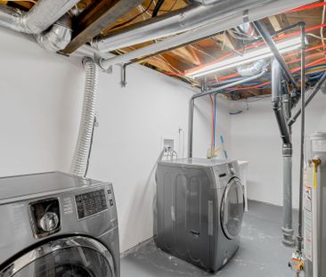 For Lease - 13 Lewis Street, Hamilton, Ontario - Photo 2