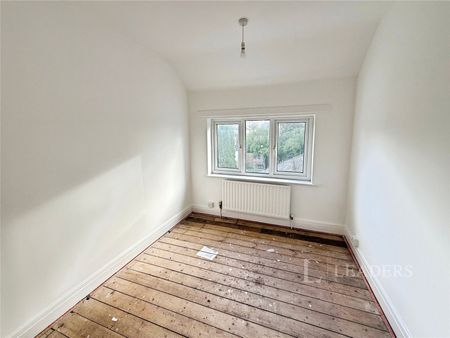 3 bedroom house to rent Sherborne Road, Wolverhampton, West Midlands, WV10 - Photo 5