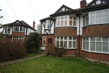 2 bedroom maisonette to rent - Photo 5