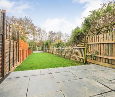 2 bedroom terraced house to rent - Photo 2