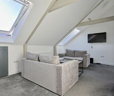 3 bedroom Student Flat to rent in Ridley Place, Newcastle Upon Tyne - Photo 6