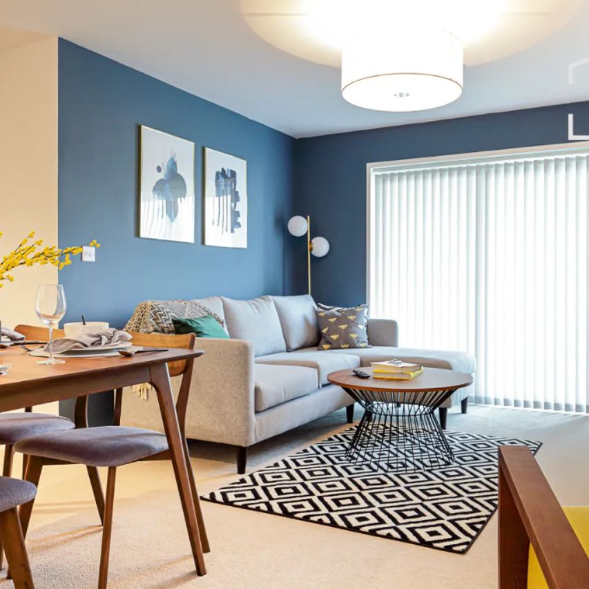 Aston Place, B1 - Photo 1