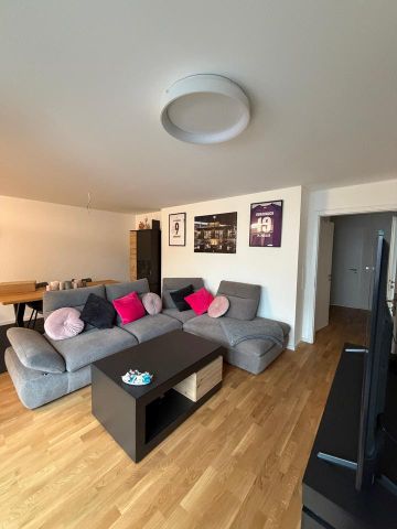 Penthouse mit 84,50 m² Dachterasse - 3 Zimmer, PV-Strom & Einbauküche vom Tischler - Photo 5