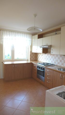 4 pokoje na wynajem - Zdjęcie 2