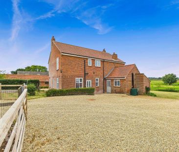 4 bedroom detached house to rent - Photo 1