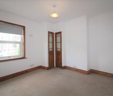 4 bedroom terraced house to rent - Photo 1