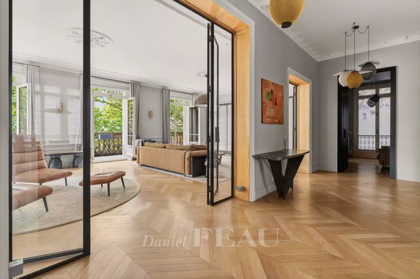 Tout savoir sur cet appartement dans le quartier Gros Caillou, à Paris 7ème - Photo 1