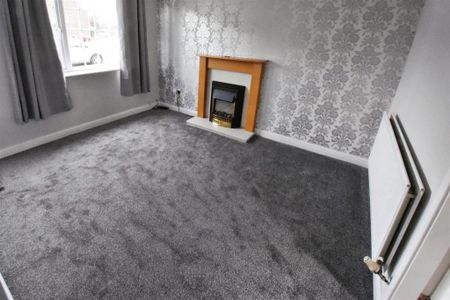 2 bedroom townhouse to rent - Photo 2